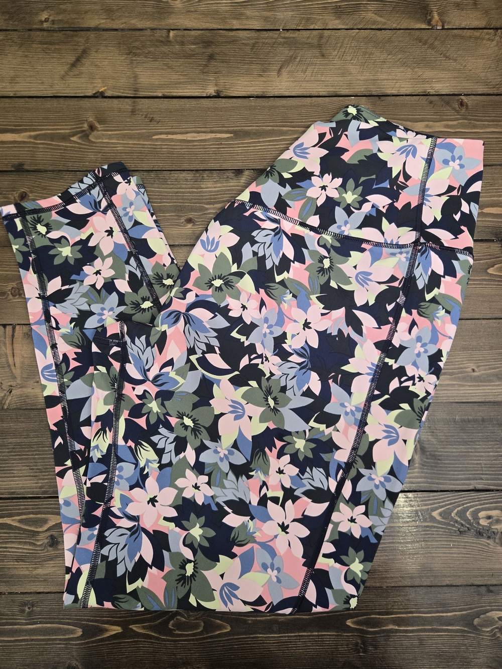 Womens Plus Size NWT Vera Bradley Floral Print Leggings Size 3xl